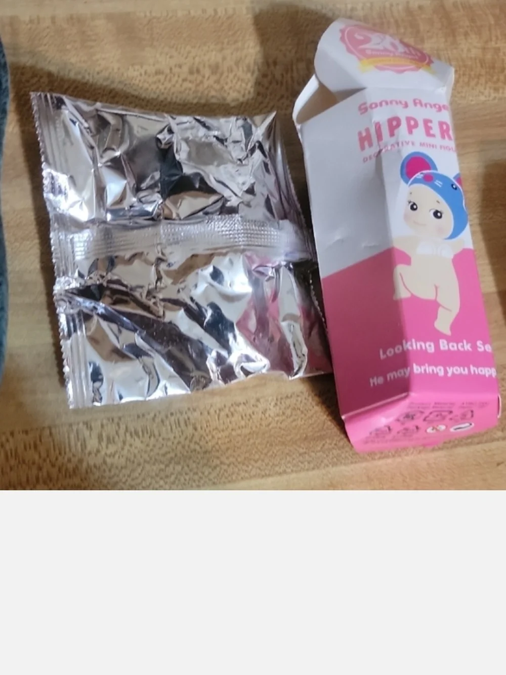 Hippers Collectible Mini Figure Box - Pink & White